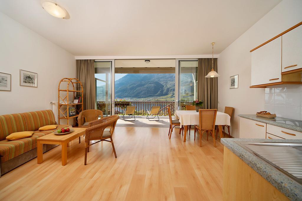 Residence Haus Kaltersee Kaltern Zimmer foto